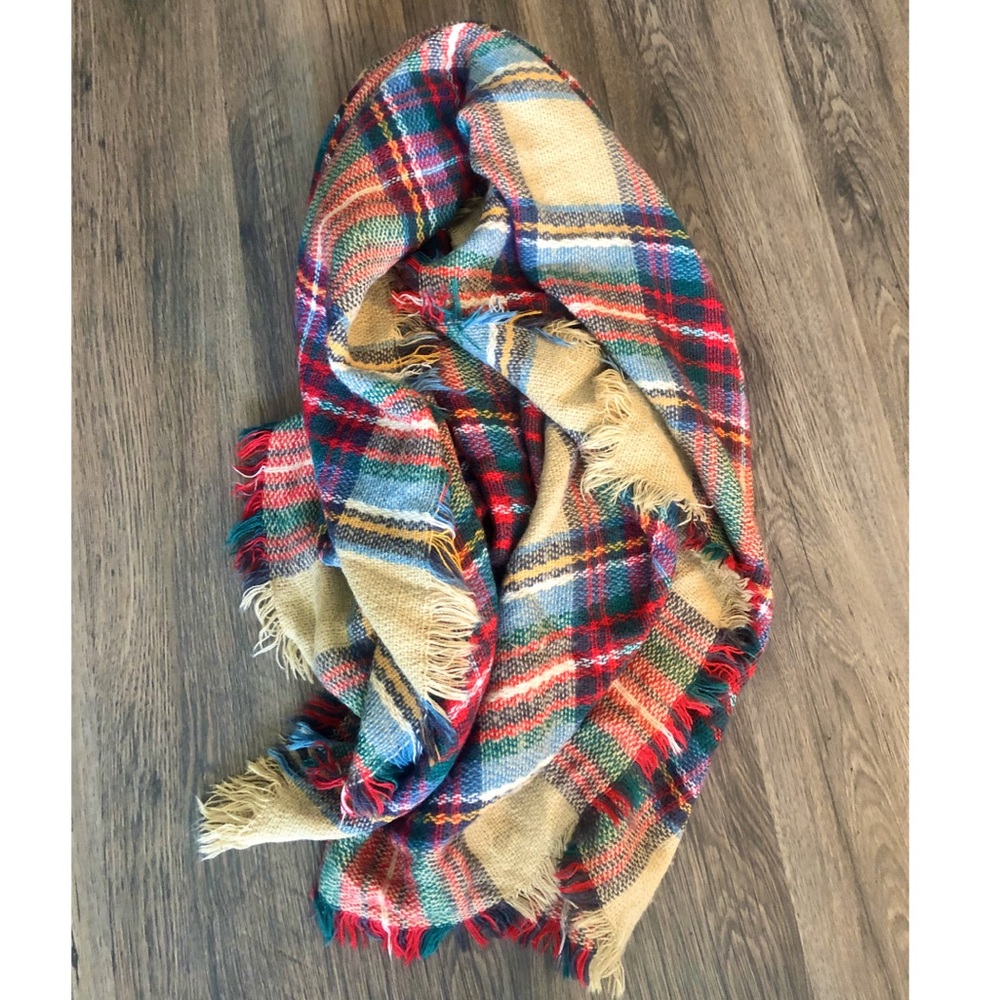 Plaid Scarf / Wrap